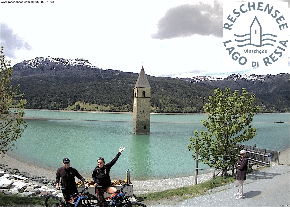 Archiv Foto Webcam Reschensee mit versunkenem Turm