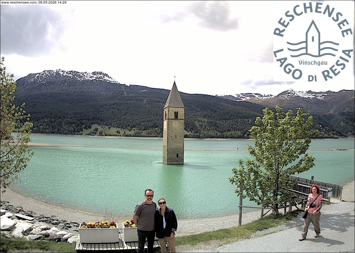 Archiv Foto Webcam Reschensee mit versunkenem Turm
