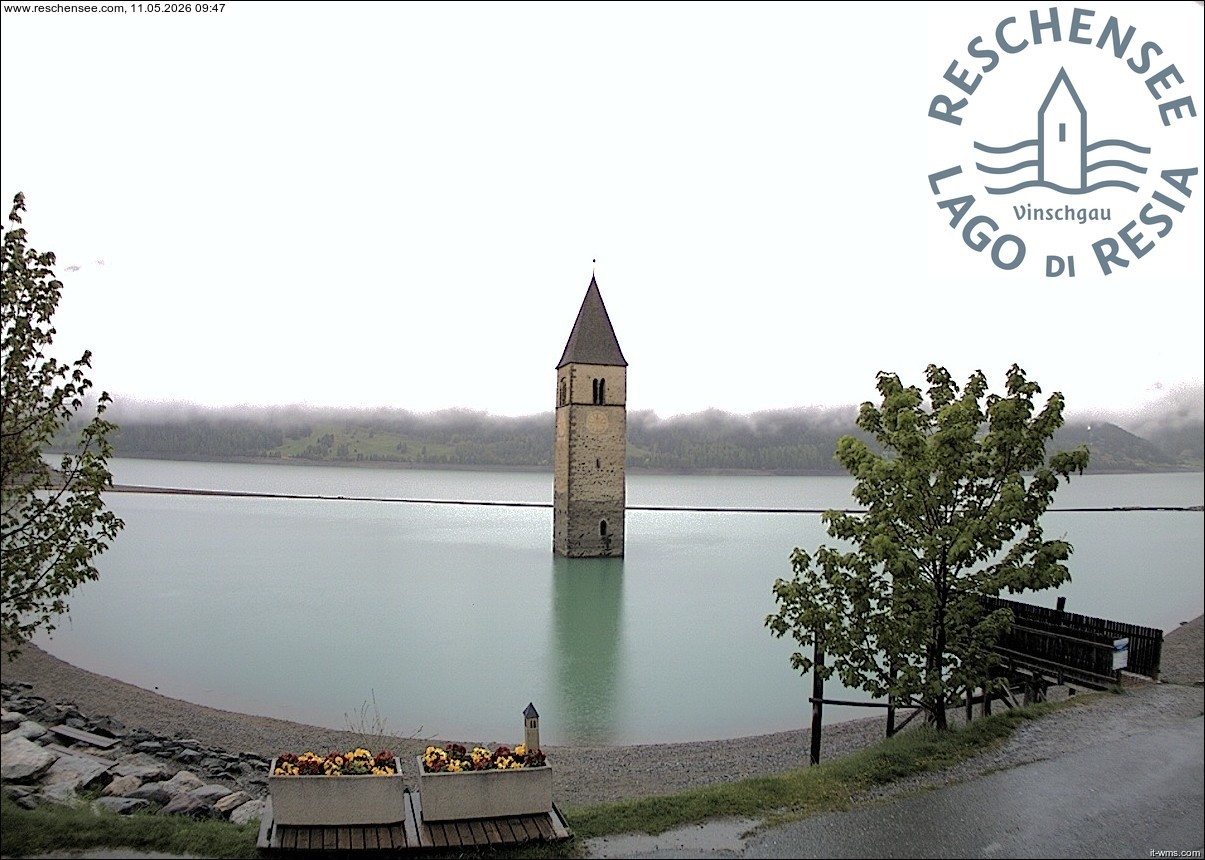 Archiv Foto Webcam Reschensee mit versunkenem Turm