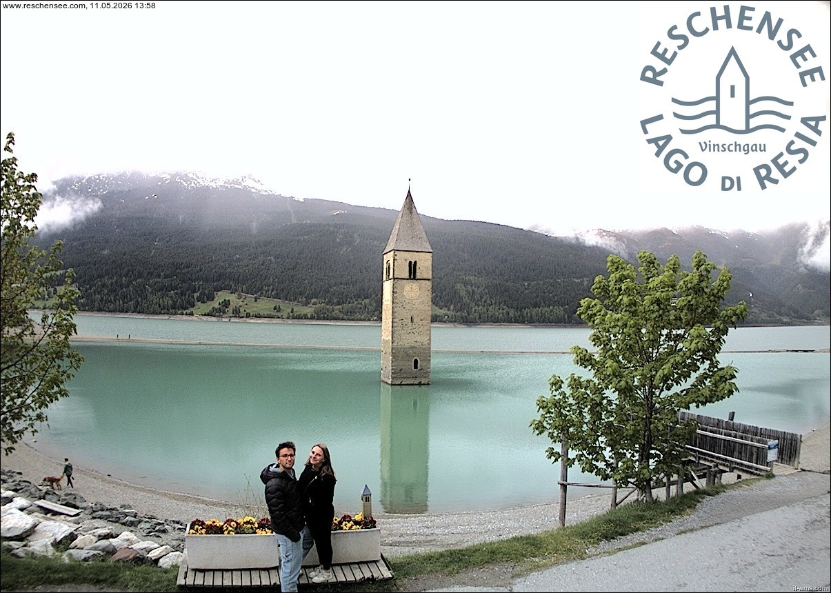 Archiv Foto Webcam Reschensee mit versunkenem Turm