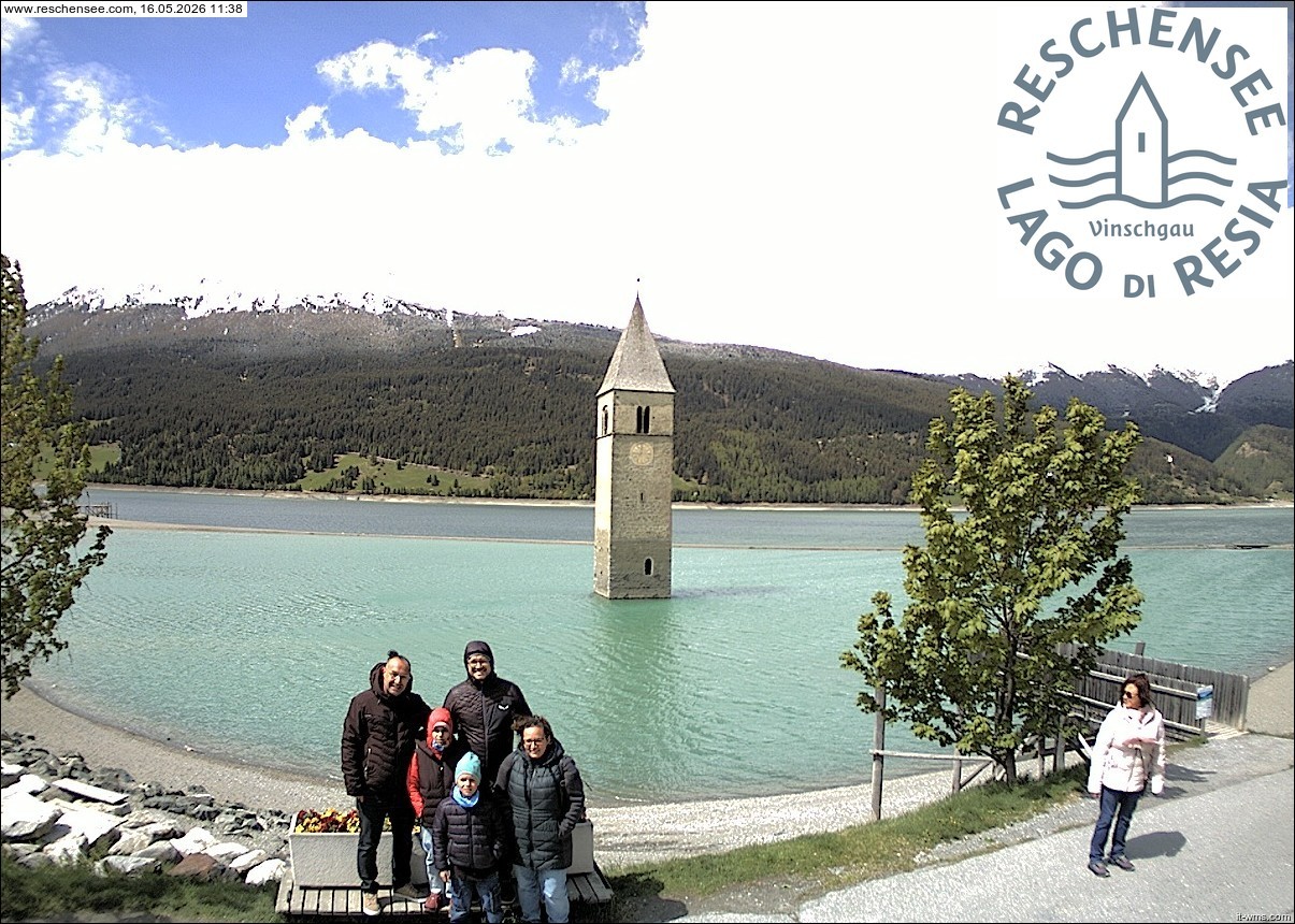Archiv Foto Webcam Reschensee mit versunkenem Turm