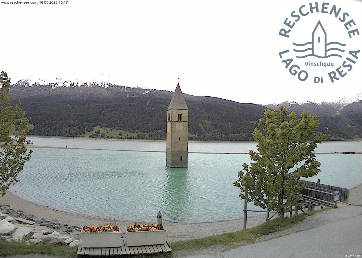 Archiv Foto Webcam Reschensee mit versunkenem Turm