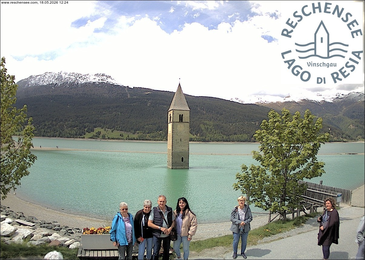 Archiv Foto Webcam Reschensee mit versunkenem Turm
