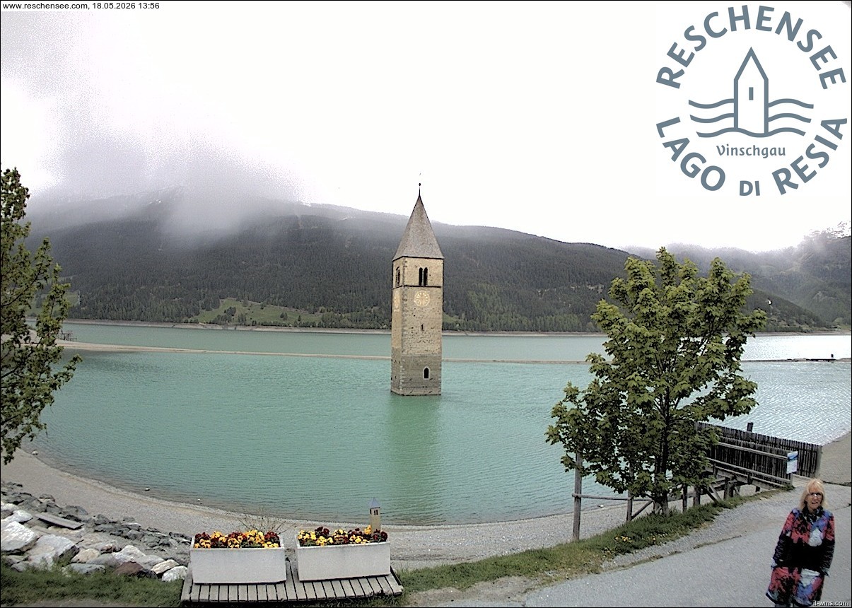 Archiv Foto Webcam Reschensee mit versunkenem Turm