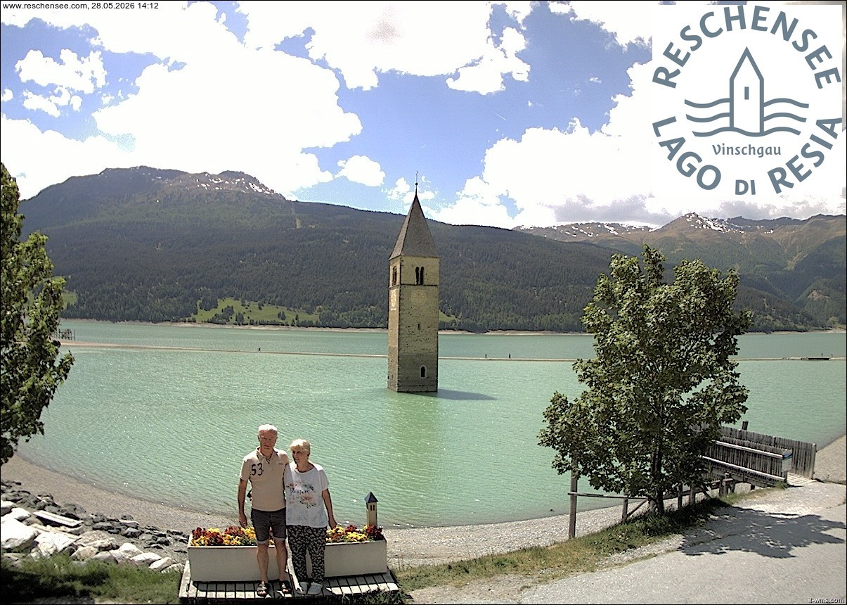 Archiv Foto Webcam Reschensee mit versunkenem Turm