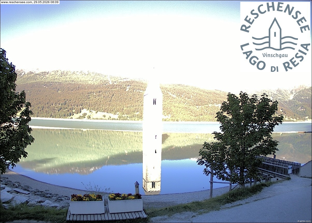 Archiv Foto Webcam Reschensee mit versunkenem Turm