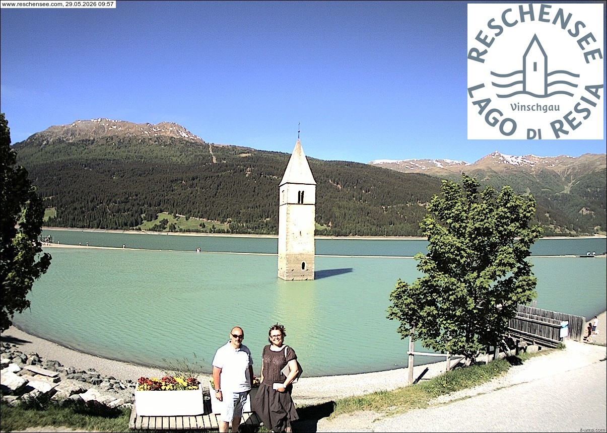 Archiv Foto Webcam Reschensee mit versunkenem Turm
