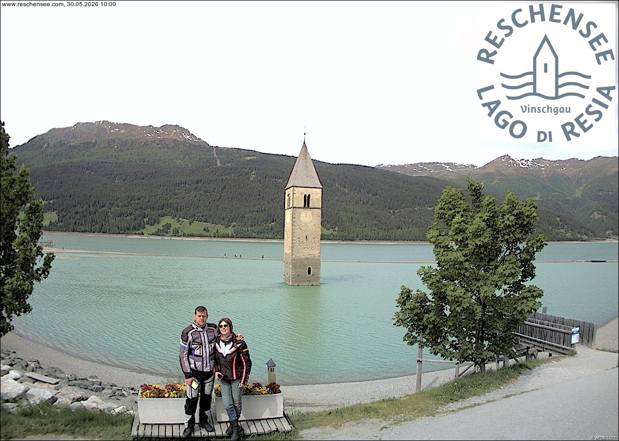 Archiv Foto Webcam Reschensee mit versunkenem Turm
