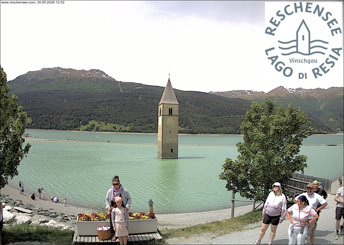 Archiv Foto Webcam Reschensee mit versunkenem Turm