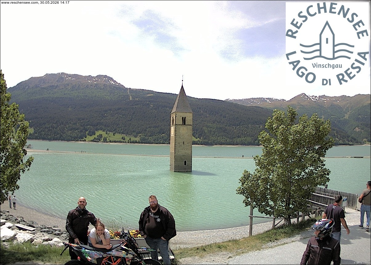 Archiv Foto Webcam Reschensee mit versunkenem Turm