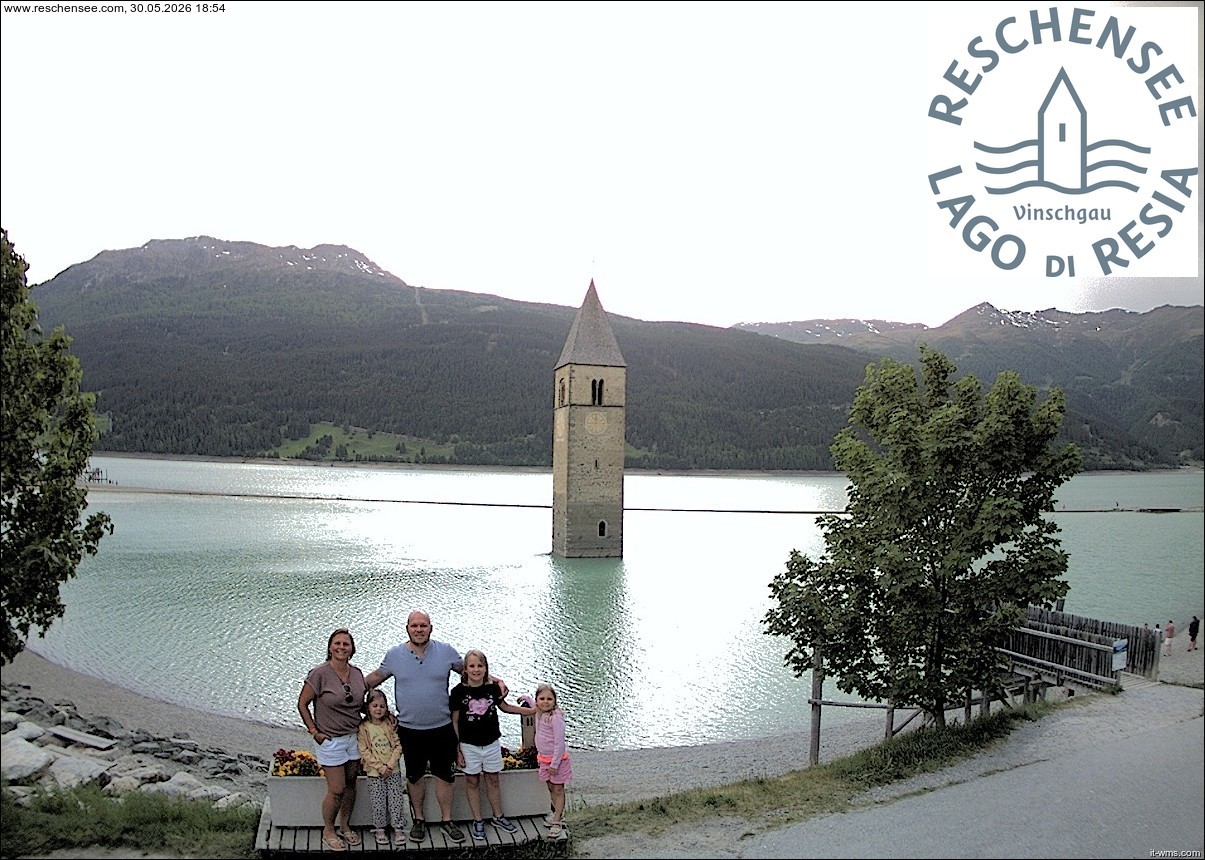 Archiv Foto Webcam Reschensee mit versunkenem Turm
