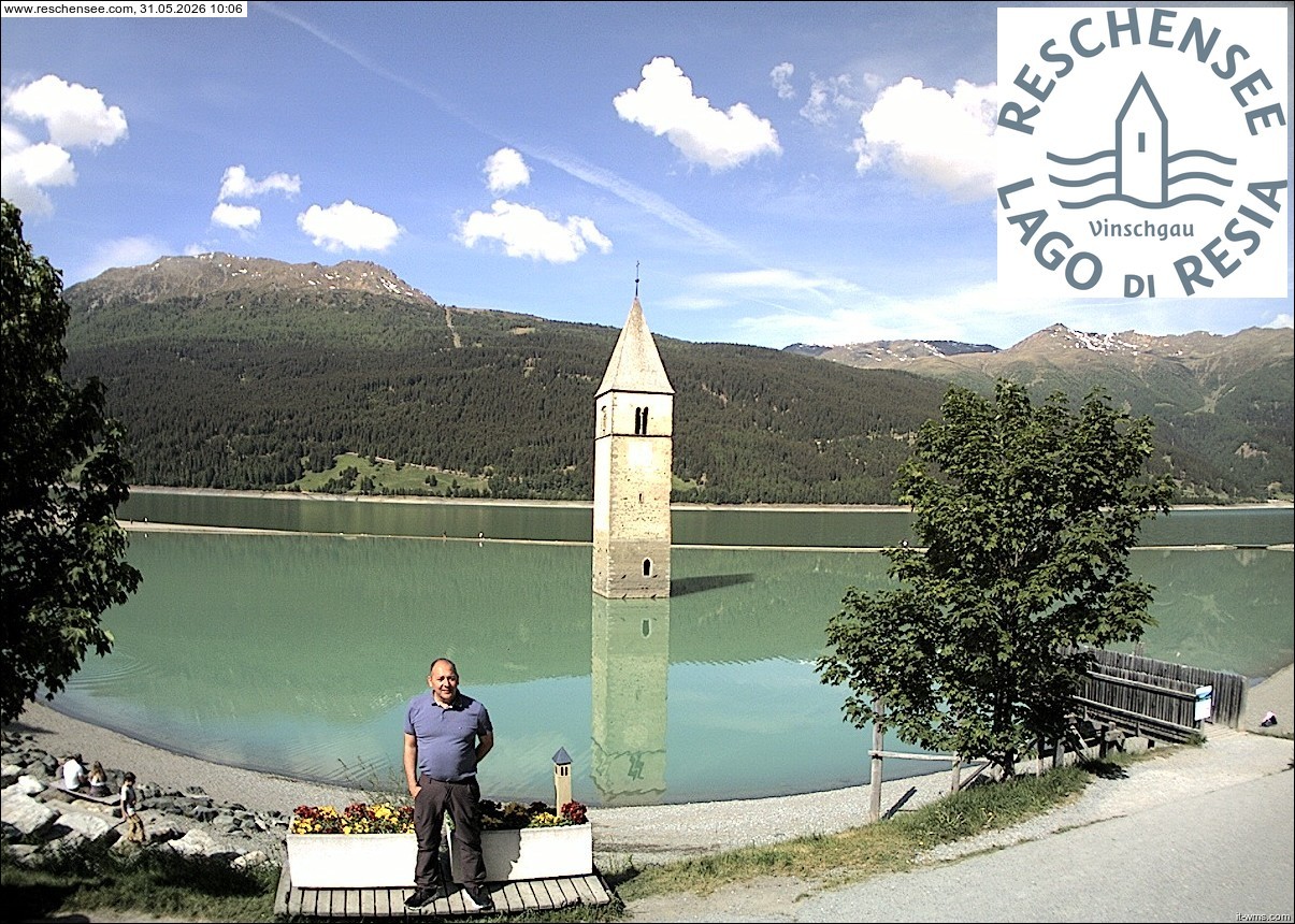 Archiv Foto Webcam Reschensee mit versunkenem Turm