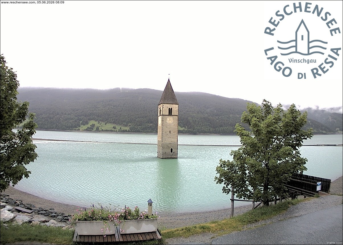 Archived image Webcam Lake Resia and the symbol of Venosta Valley