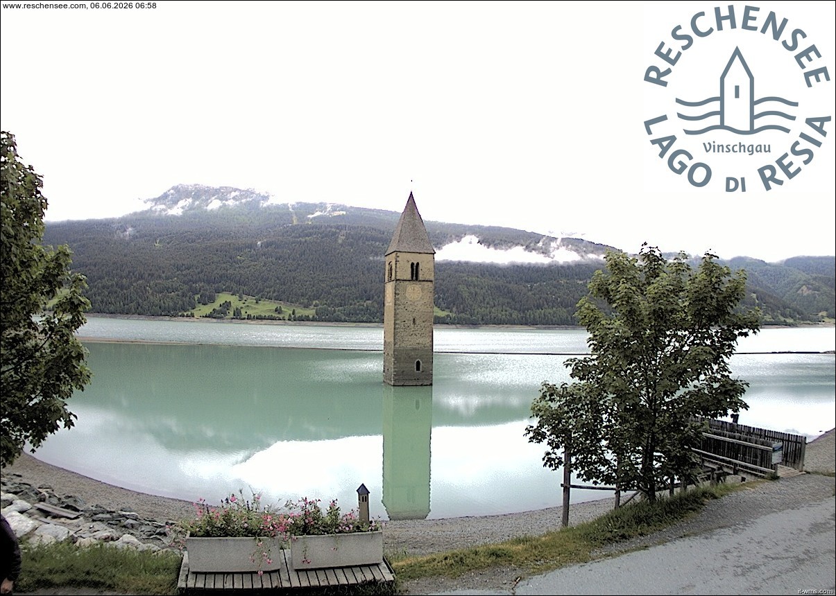 Archiv Foto Webcam Reschensee mit versunkenem Turm