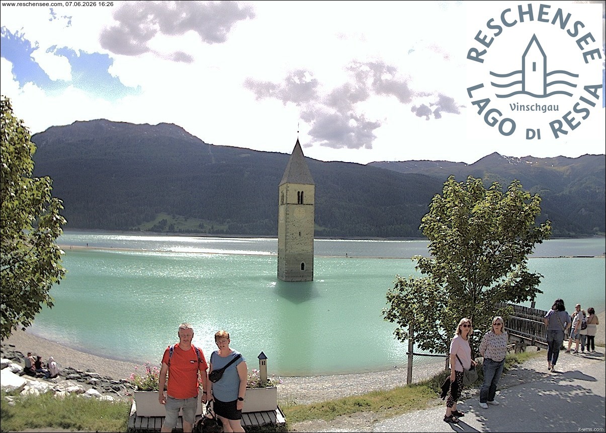 Archived image Webcam Lake Resia and the symbol of Venosta Valley