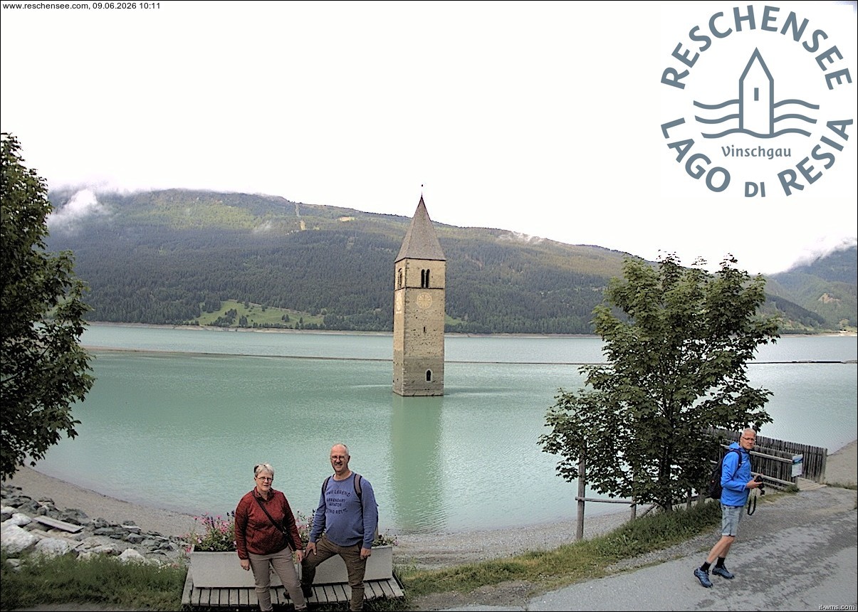 Archiv Foto Webcam Reschensee mit versunkenem Turm