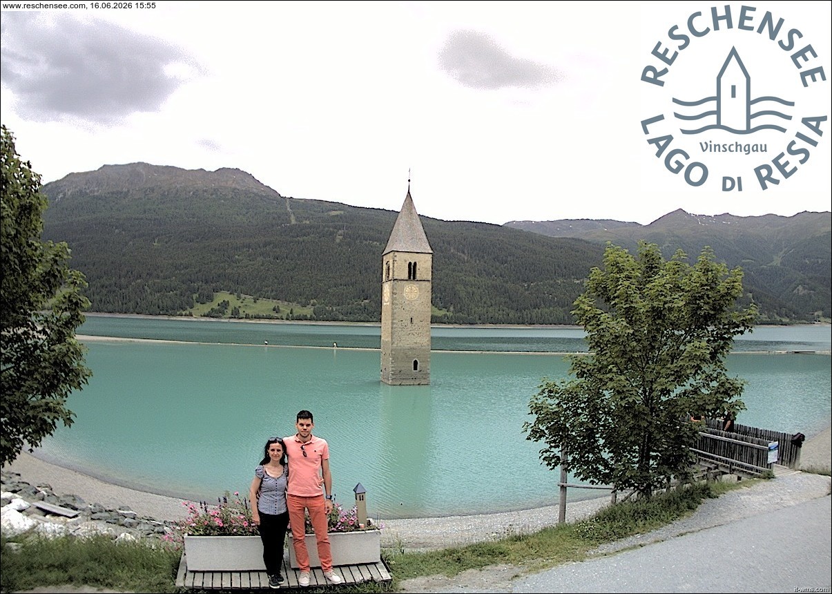 Archived image Webcam Lake Resia and the symbol of Venosta Valley