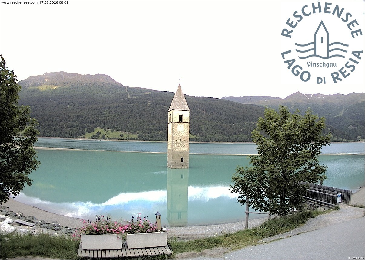 Archiv Foto Webcam Reschensee mit versunkenem Turm