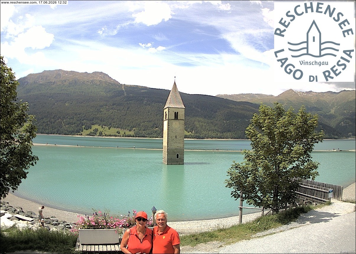 Archiv Foto Webcam Reschensee mit versunkenem Turm