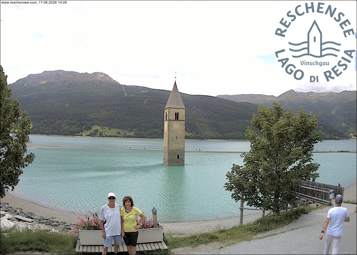 Archiv Foto Webcam Reschensee mit versunkenem Turm