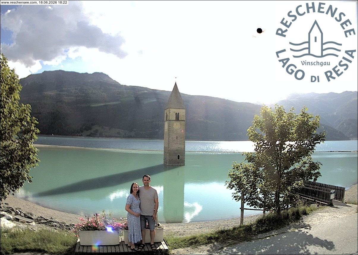 Archived image Webcam Lake Resia and the symbol of Venosta Valley