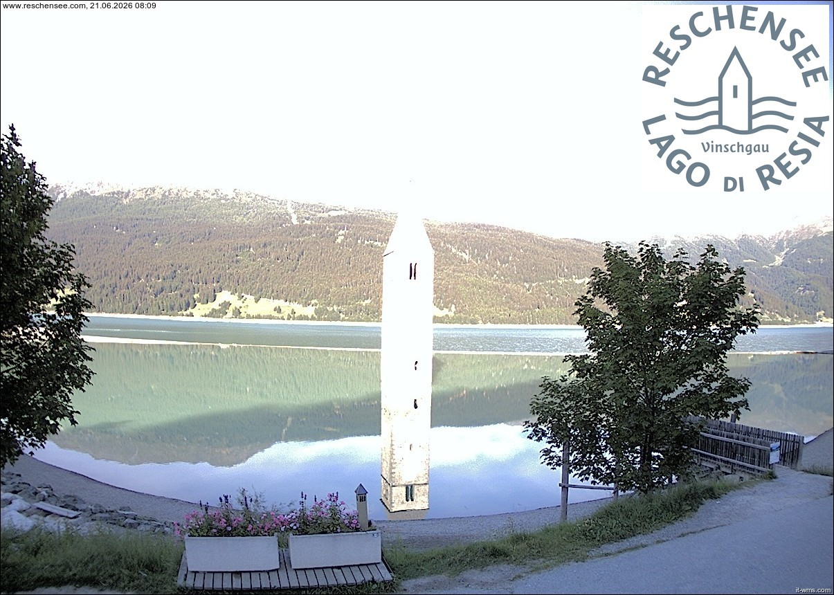 Archiv Foto Webcam Reschensee mit versunkenem Turm