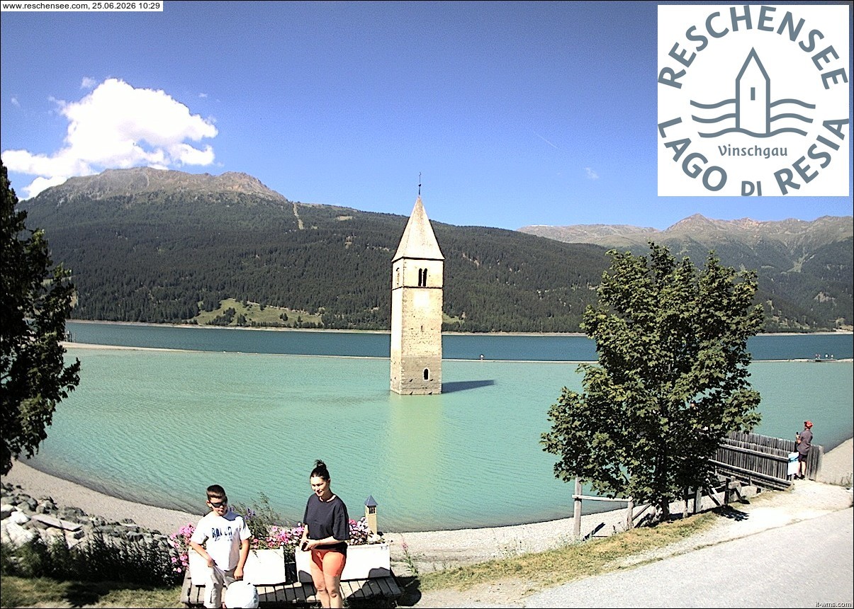 Archived image Webcam Lake Resia and the symbol of Venosta Valley