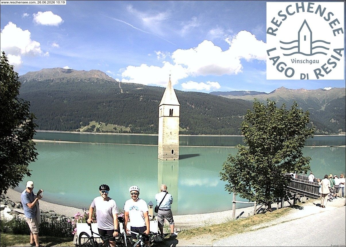 Archiv Foto Webcam Reschensee mit versunkenem Turm