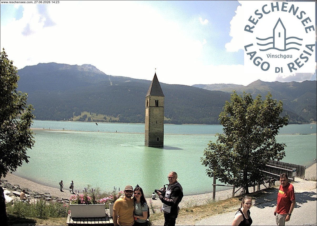 Archiv Foto Webcam Reschensee mit versunkenem Turm