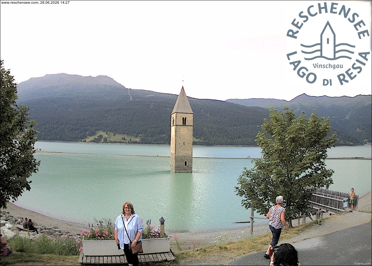 Archiv Foto Webcam Reschensee mit versunkenem Turm