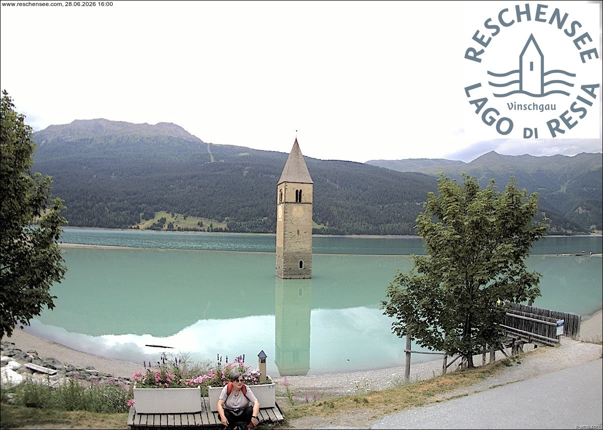 Archiv Foto Webcam Reschensee mit versunkenem Turm