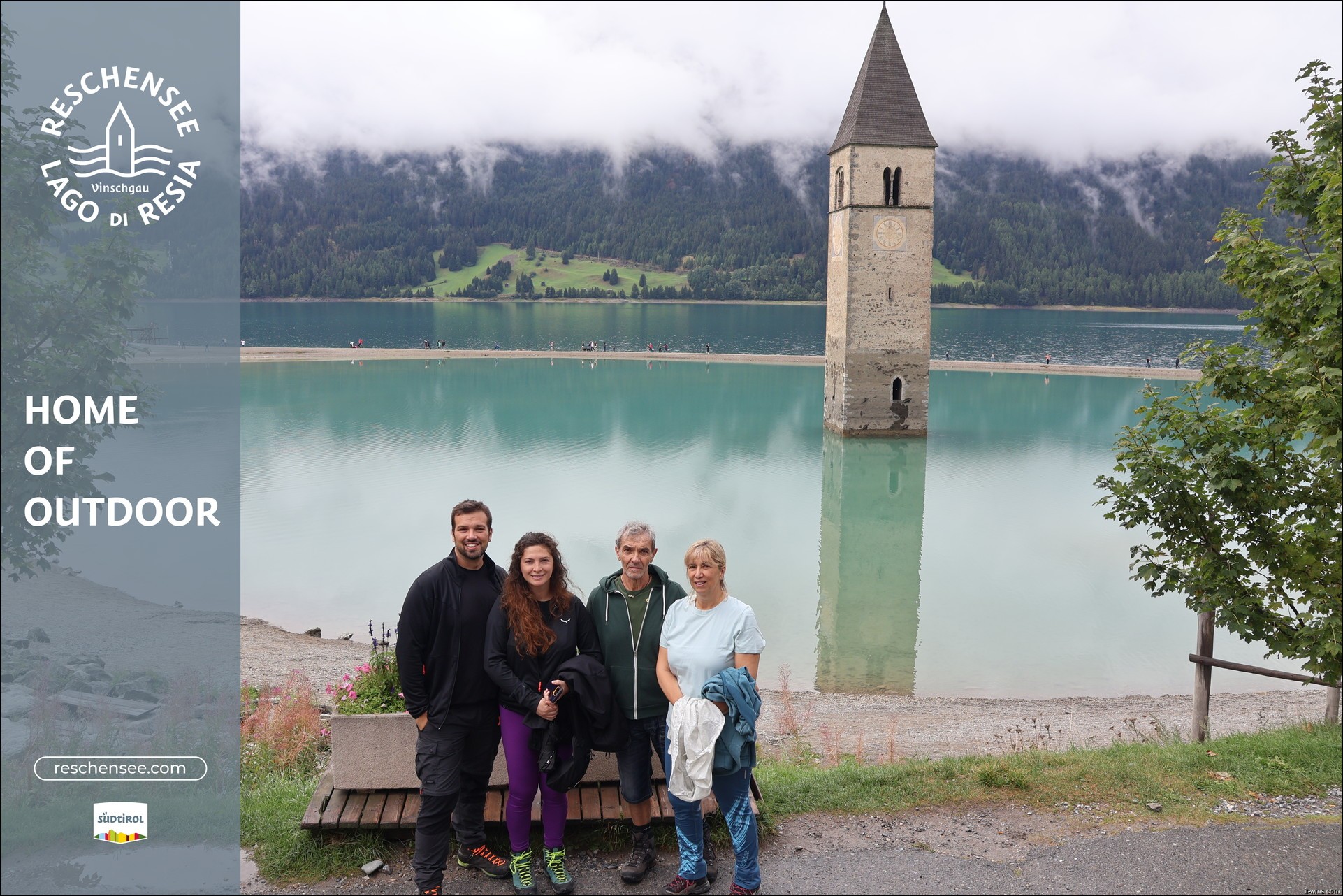 Archiv Foto Webcam Reschensee mit versunkenem Turm