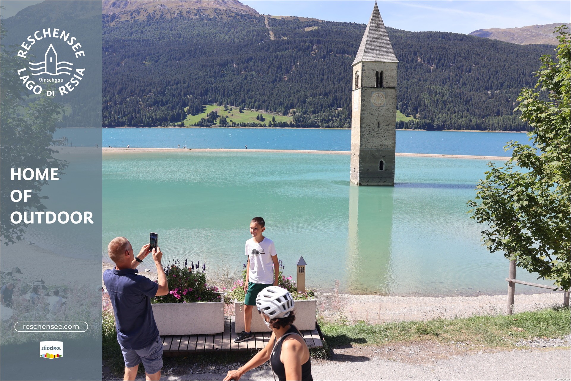 Archiv Foto Webcam Reschensee mit versunkenem Turm