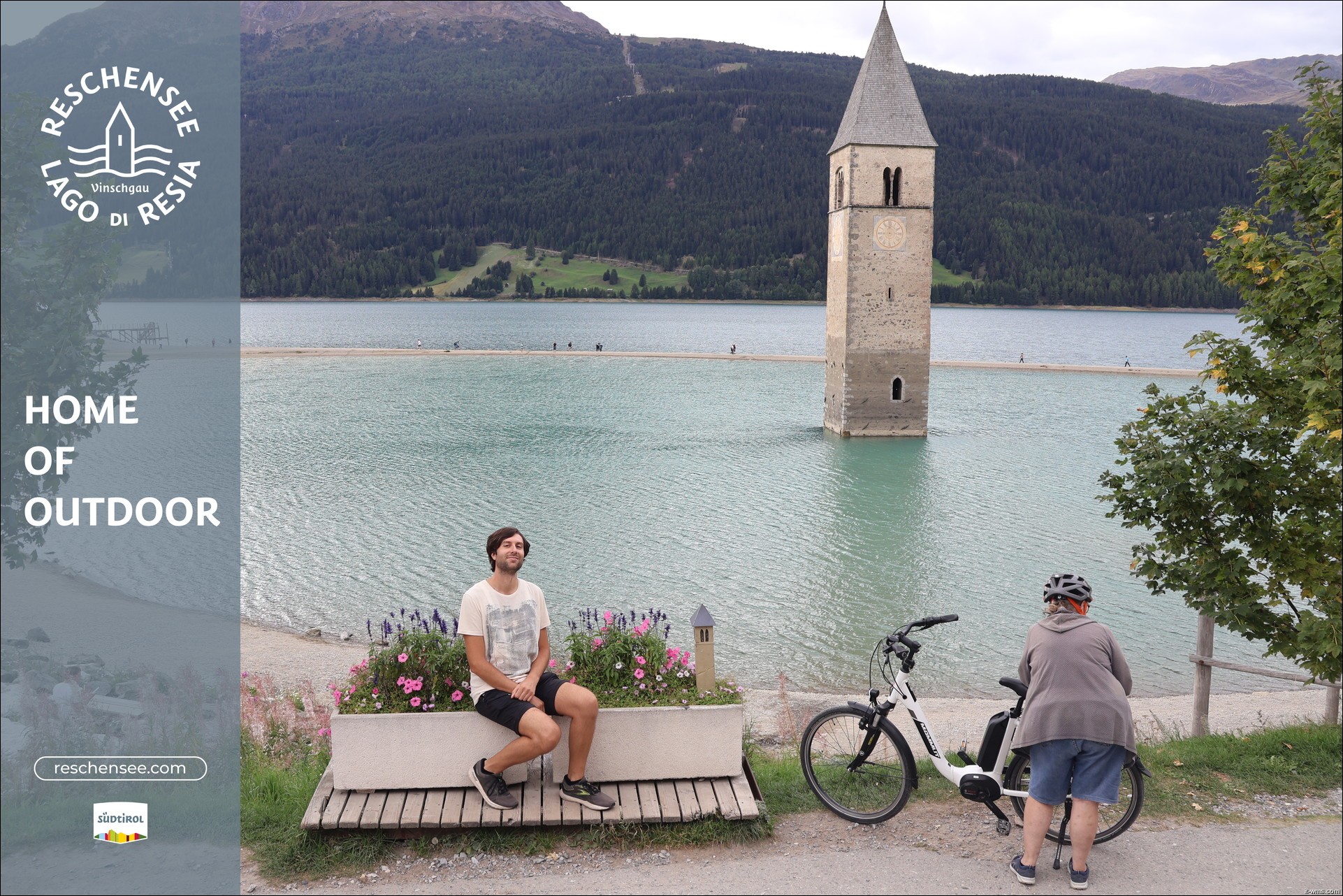 Archiv Foto Webcam Reschensee mit versunkenem Turm