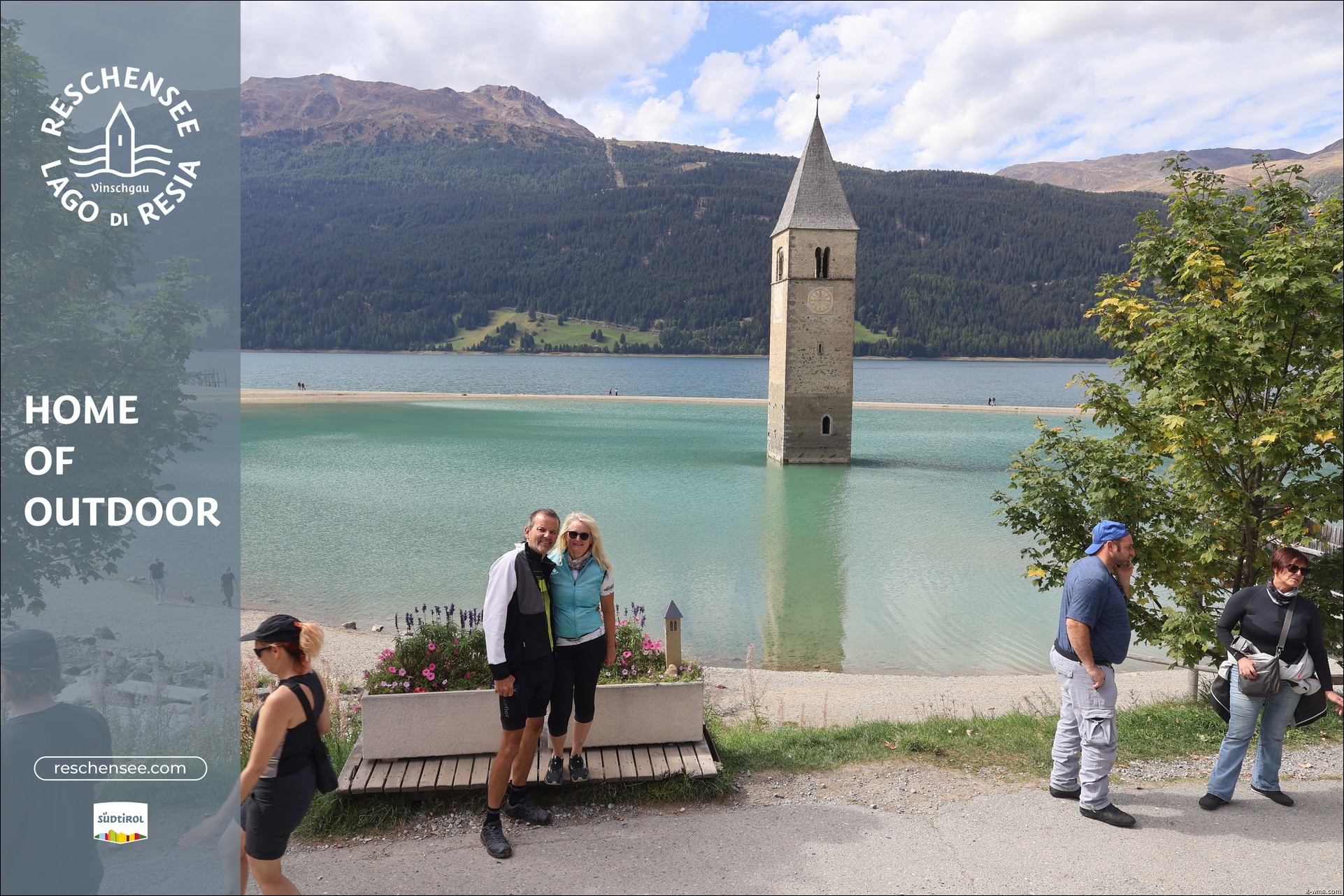 Archiv Foto Webcam Reschensee mit versunkenem Turm