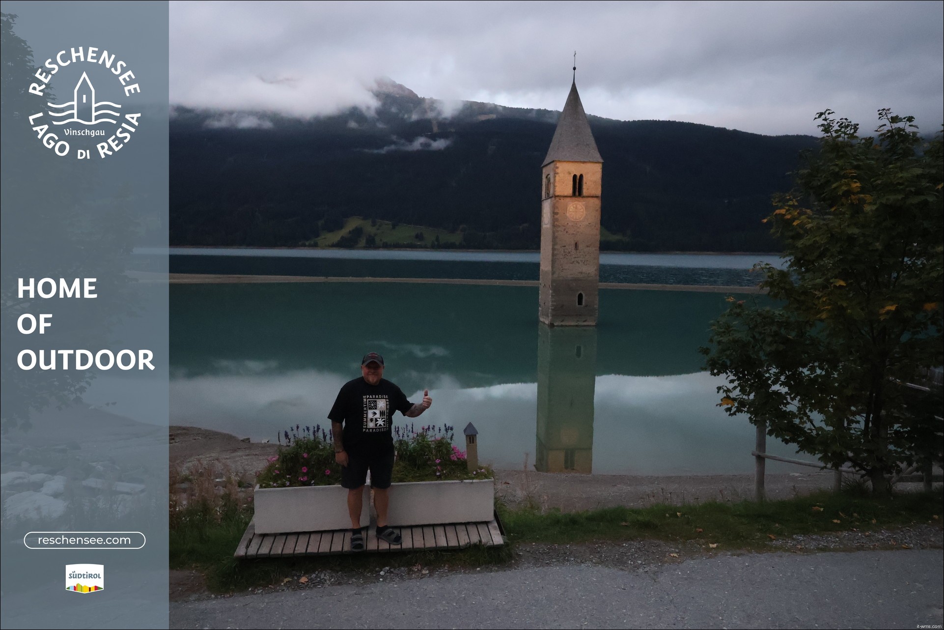 Archiv Foto Webcam Reschensee mit versunkenem Turm