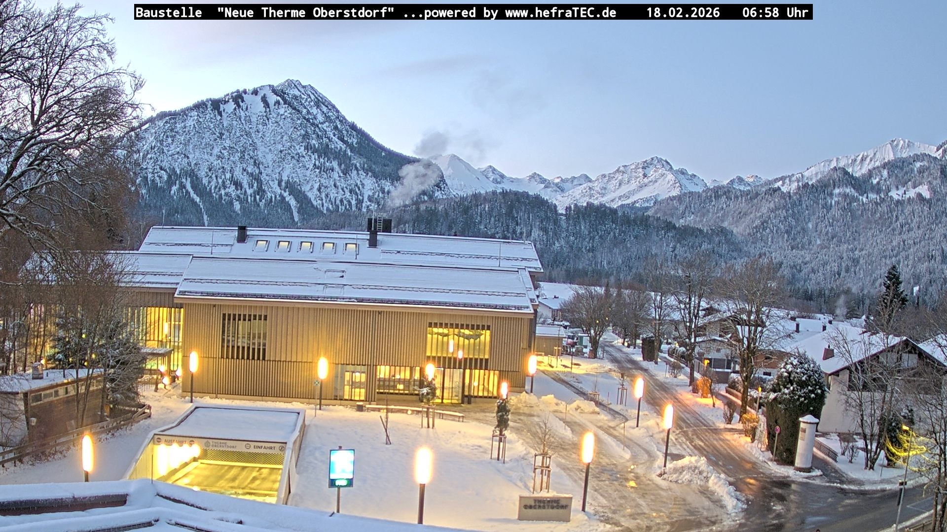 Archived image Webcam Tourist Information Oberstdorf Haus