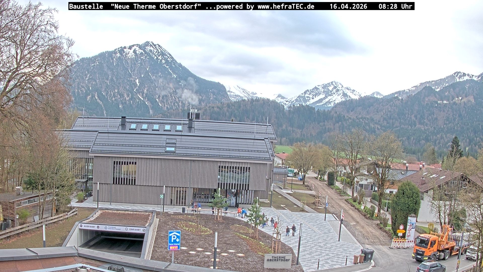 Archived image Webcam Tourist Information Oberstdorf Haus