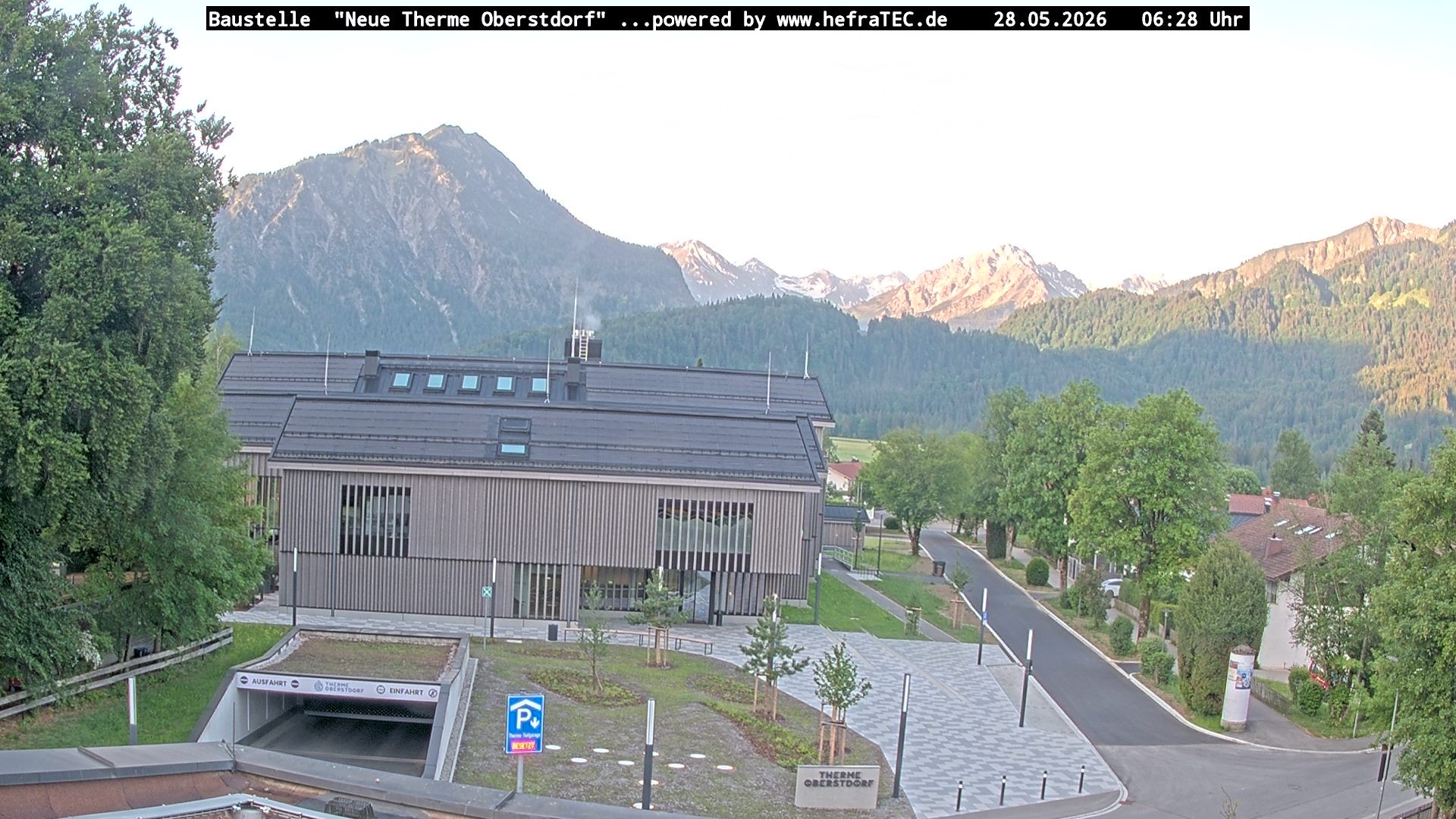 Archived image Webcam Tourist Information Oberstdorf Haus