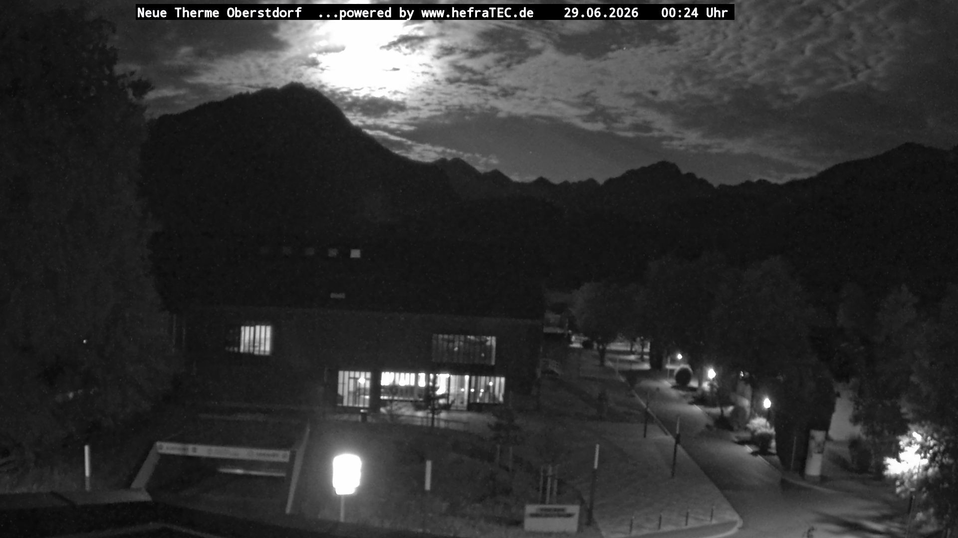 Archiv Foto Webcam Touristinformation Oberstdorf Haus