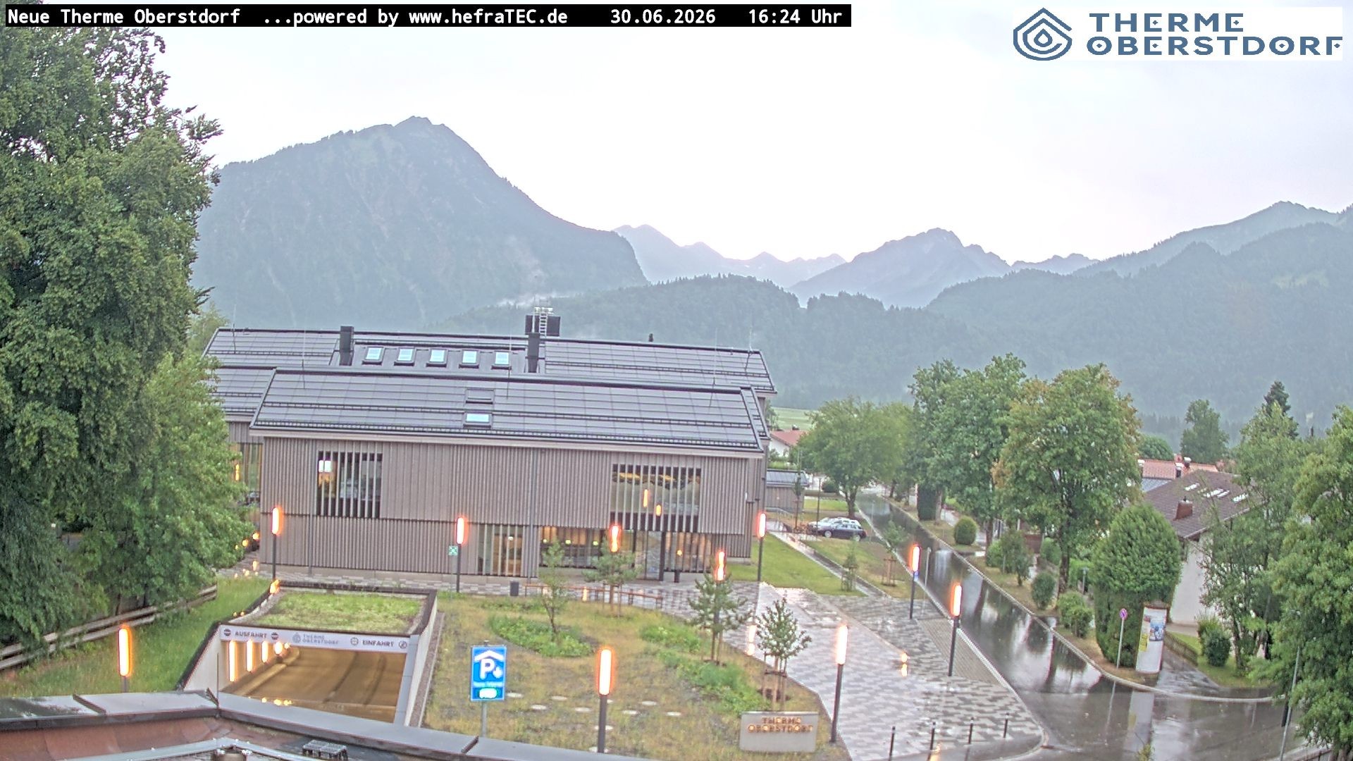 Archived image Webcam Tourist Information Oberstdorf Haus
