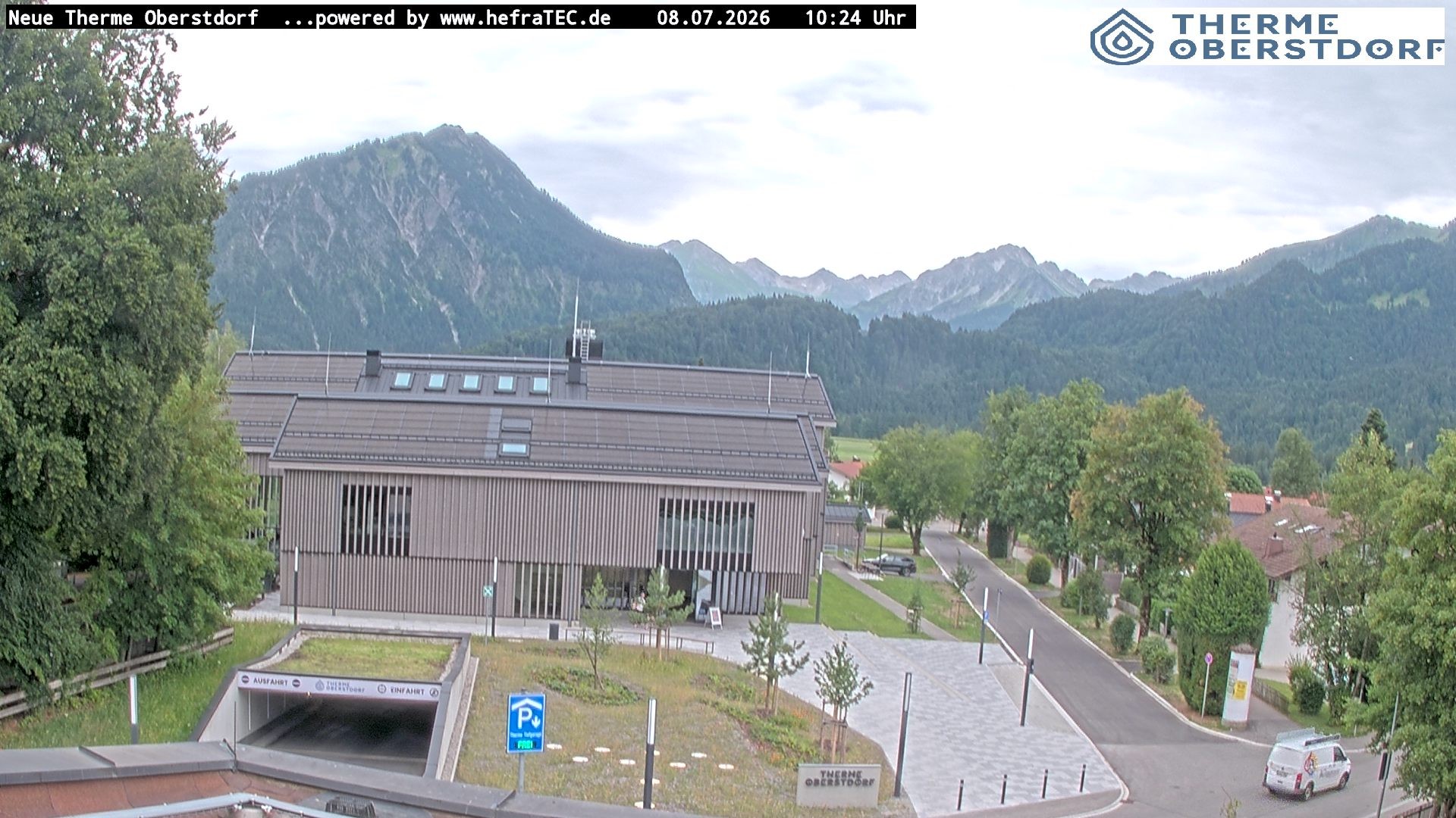 Archived image Webcam Tourist Information Oberstdorf Haus