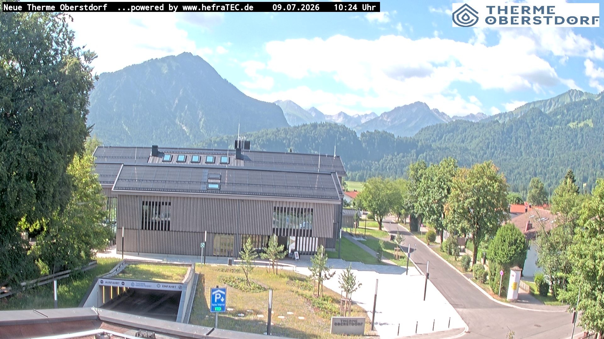 Archived image Webcam Tourist Information Oberstdorf Haus