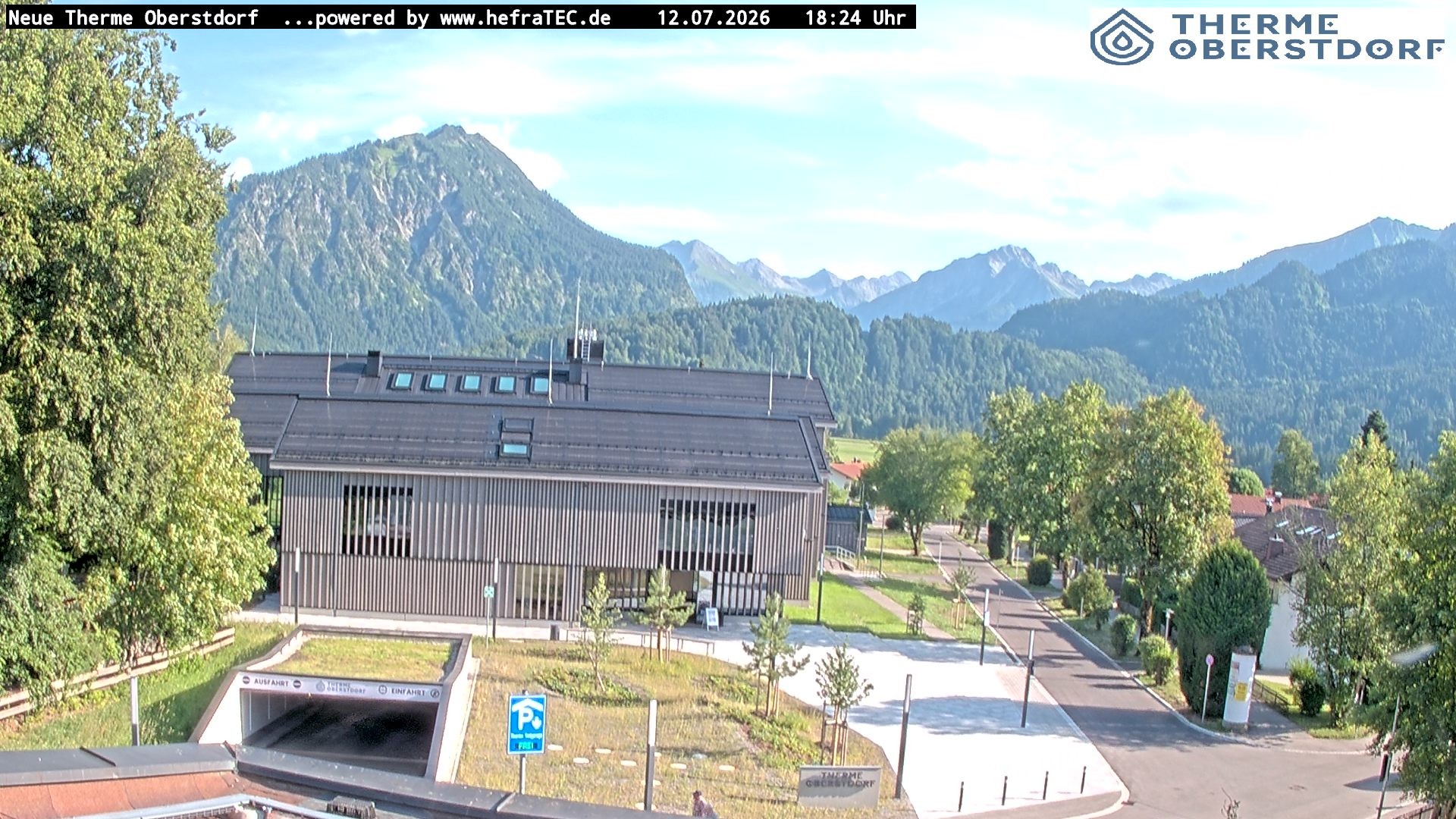 Archived image Webcam Tourist Information Oberstdorf Haus
