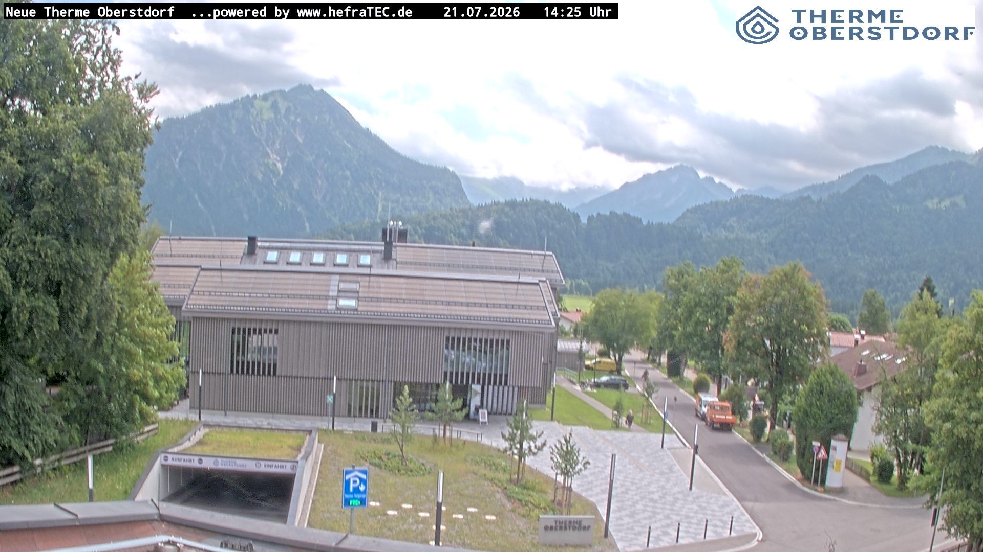 Archiv Foto Webcam Touristinformation Oberstdorf Haus