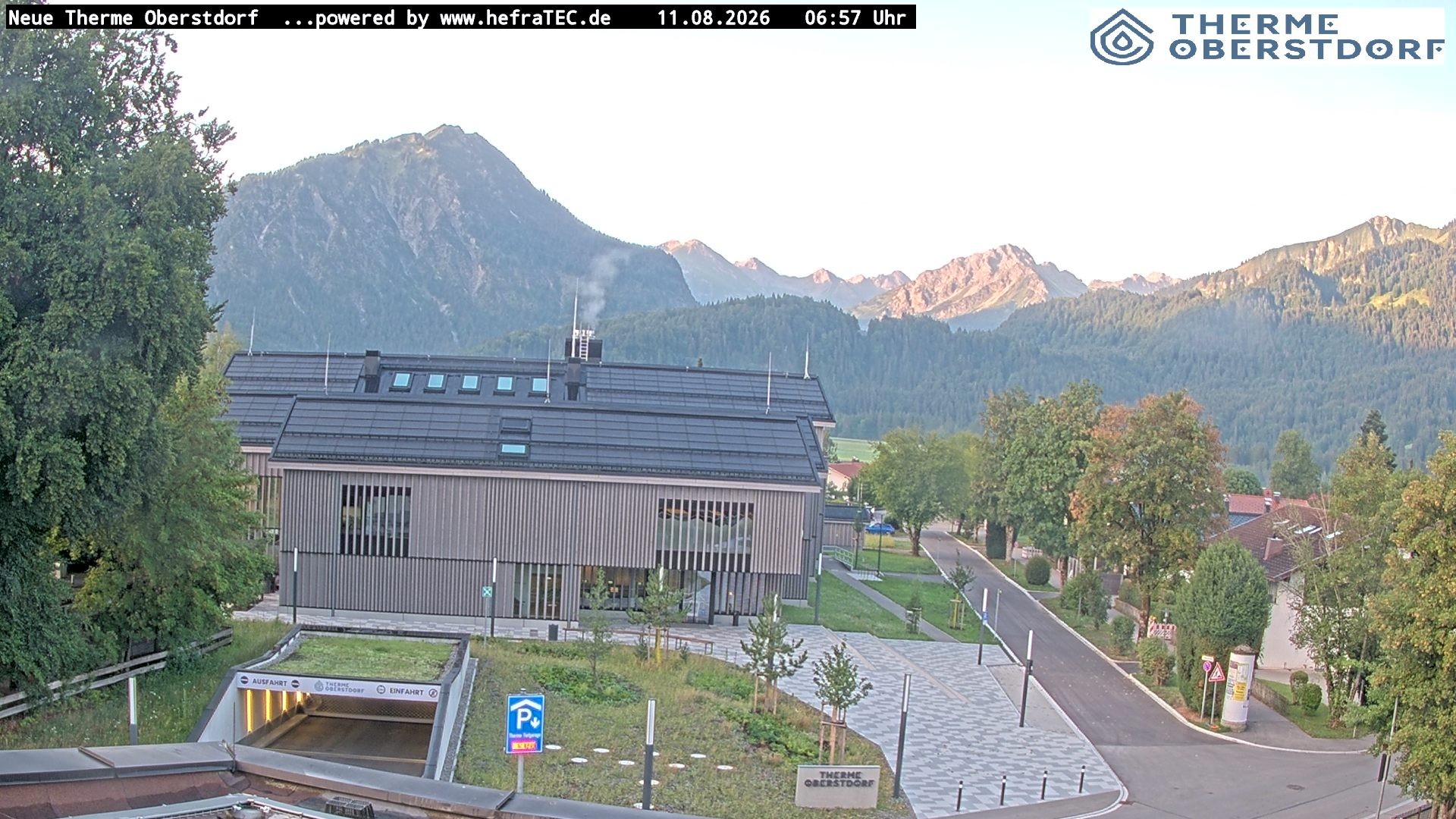 Archived image Webcam Tourist Information Oberstdorf Haus