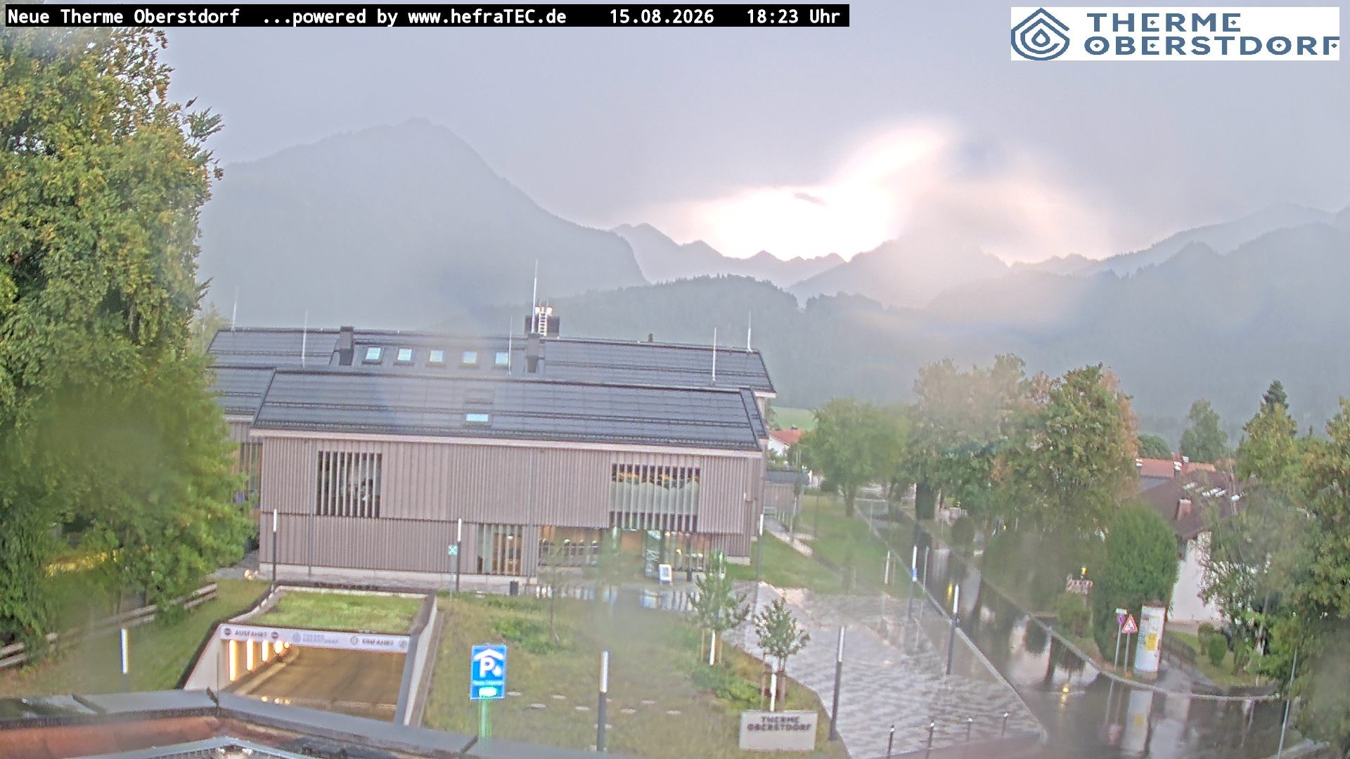 Archiv Foto Webcam Touristinformation Oberstdorf Haus