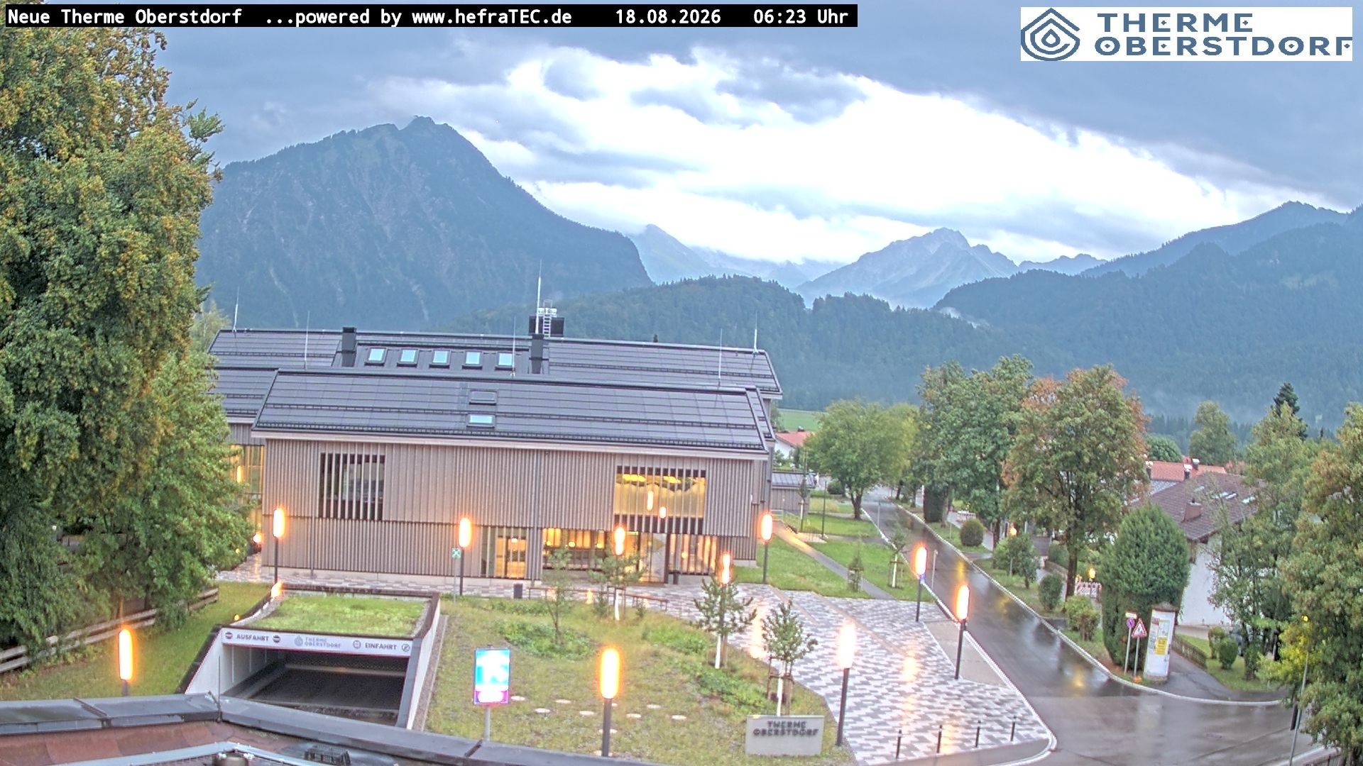 Archiv Foto Webcam Touristinformation Oberstdorf Haus