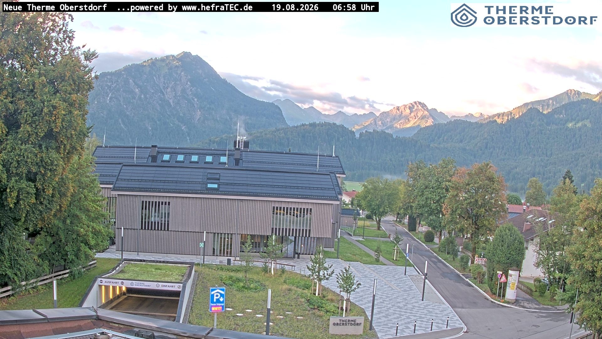 Archiv Foto Webcam Touristinformation Oberstdorf Haus