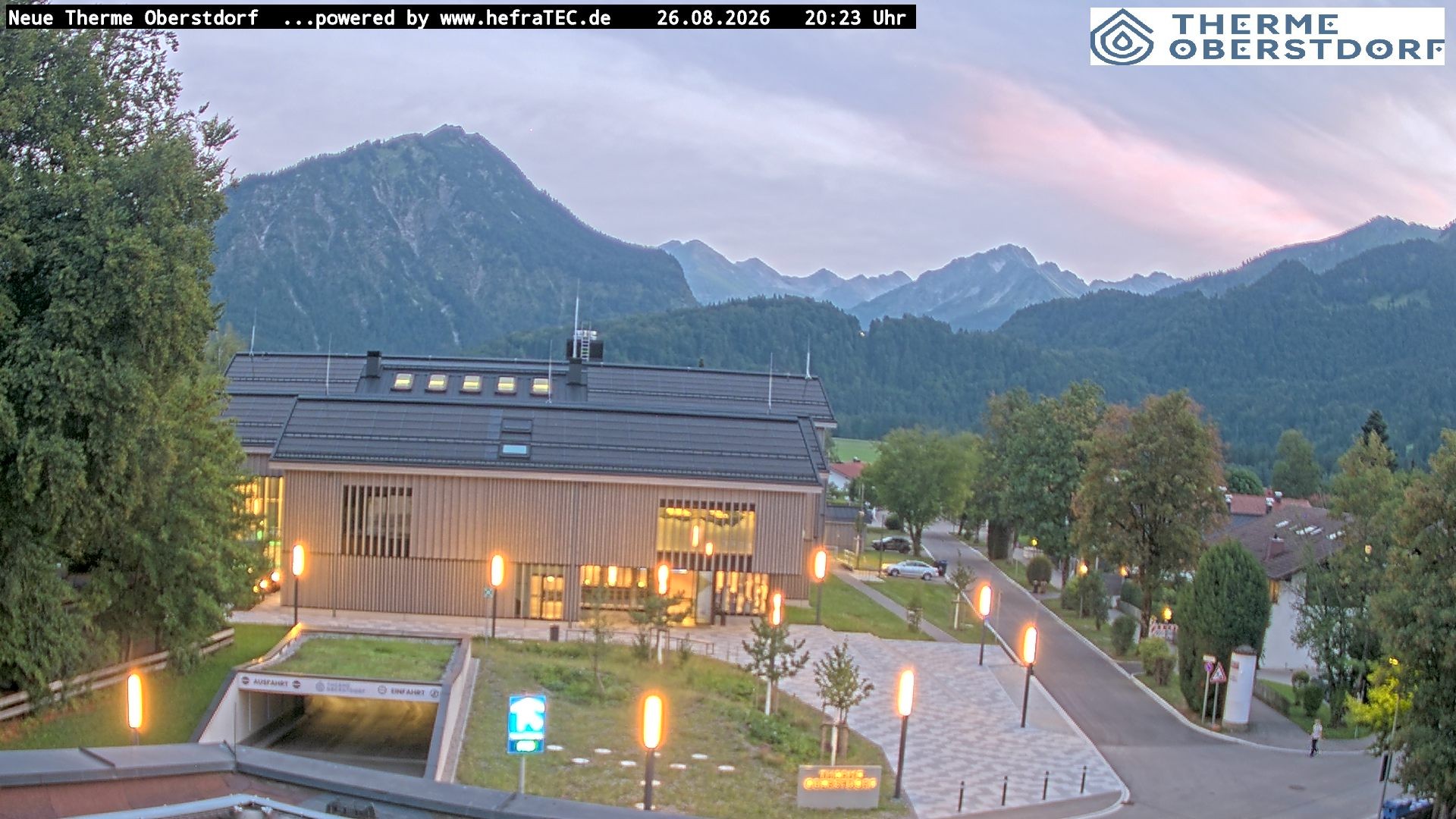 Archived image Webcam Tourist Information Oberstdorf Haus